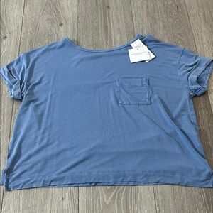 American Eagle Outfitters Blue Short Sleeve Tee